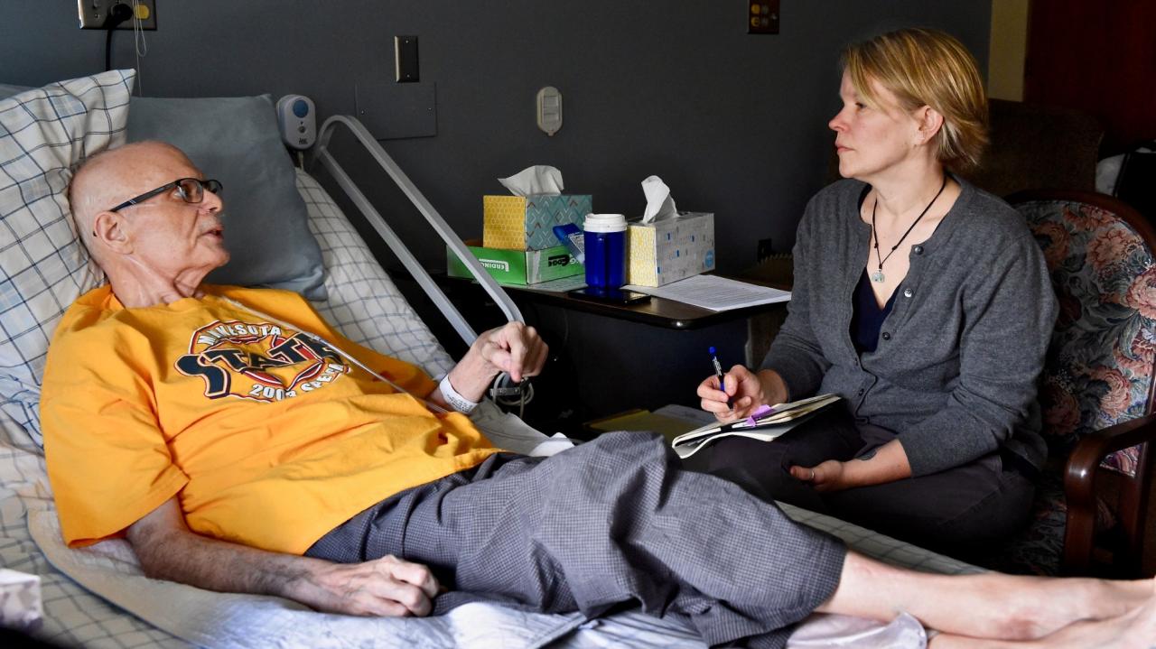 Death doula doulas specialists twincities Death doulas and their role